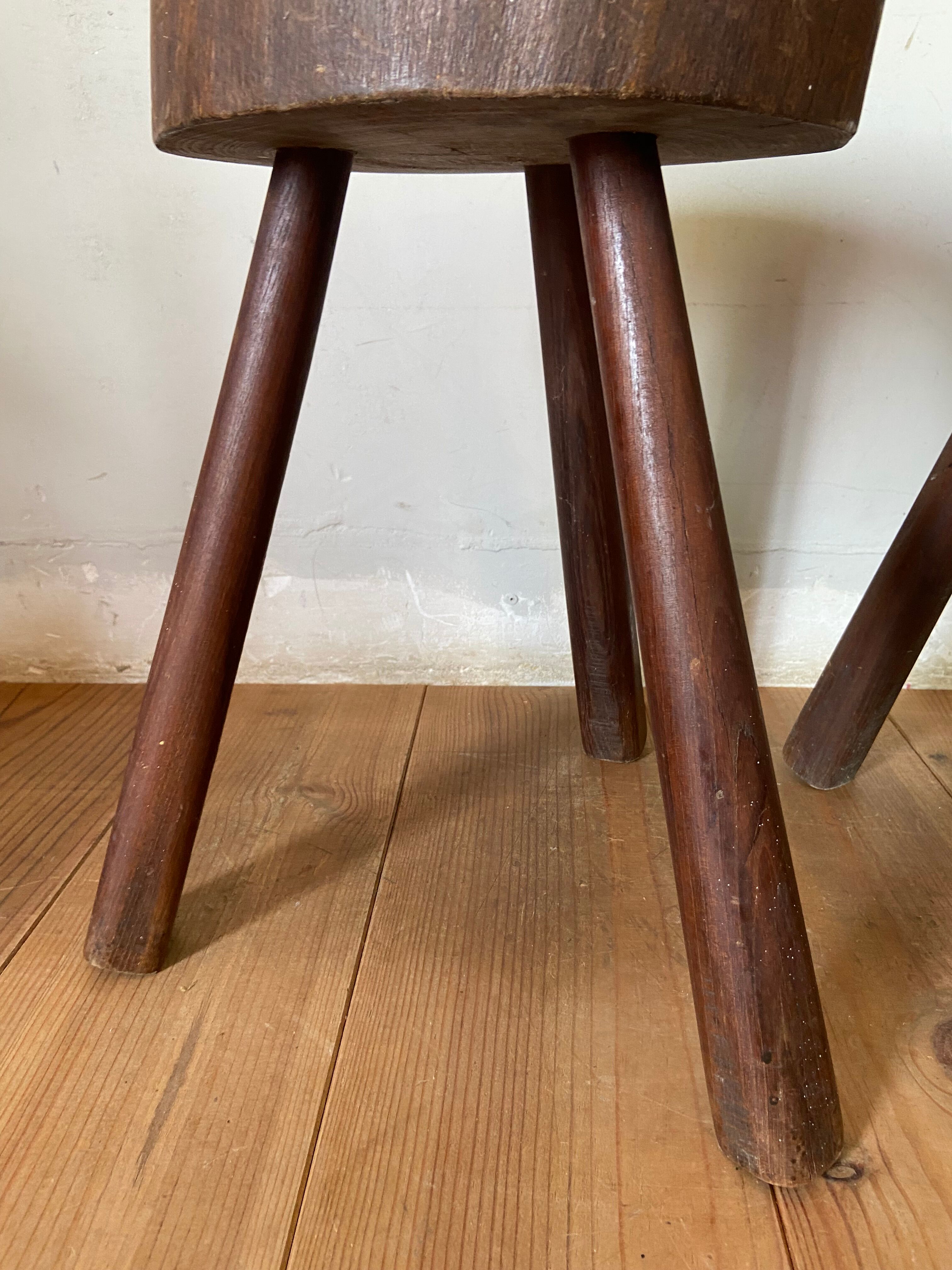 Pair of brutalist stool in solid oak 60s