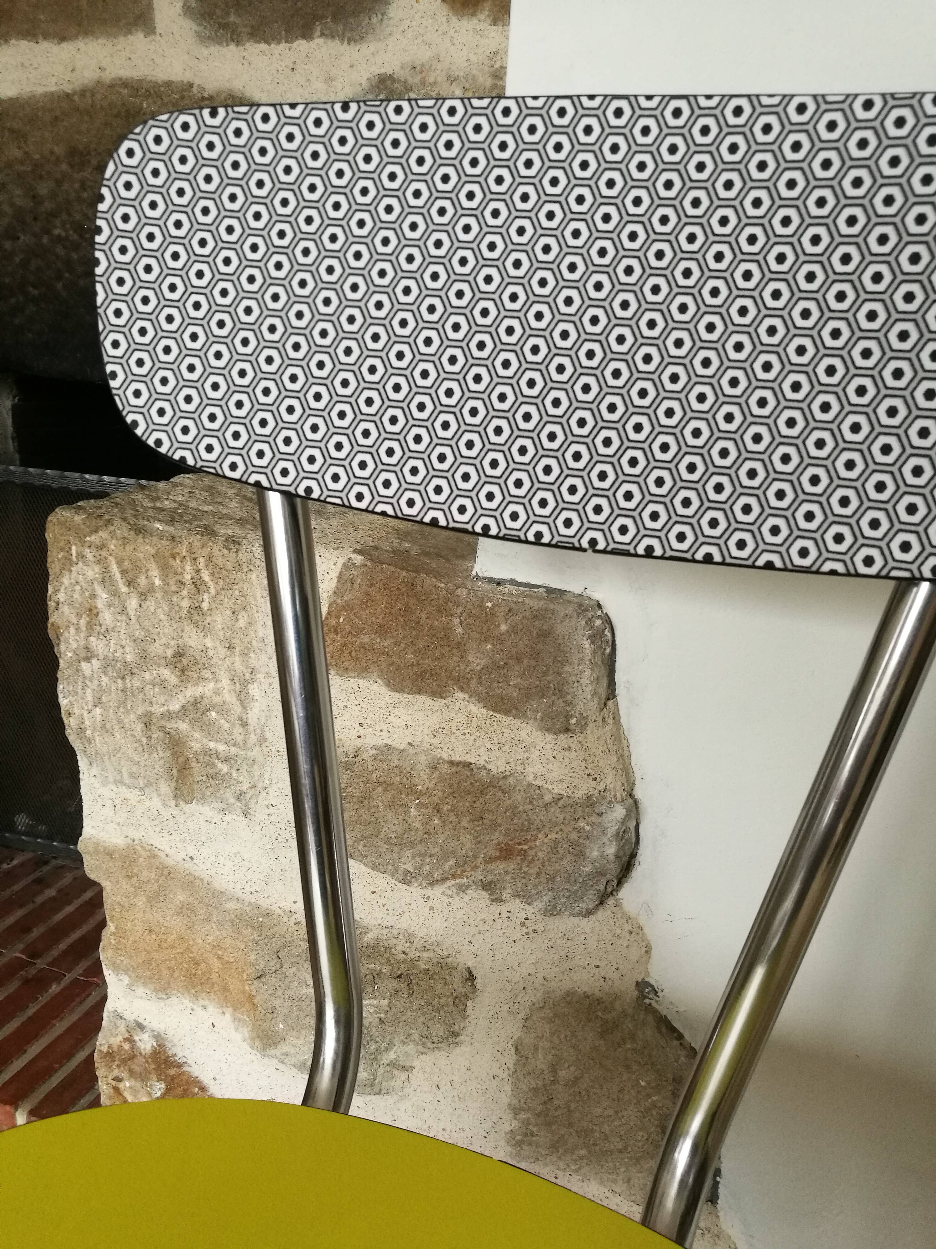 Formica chair revisited