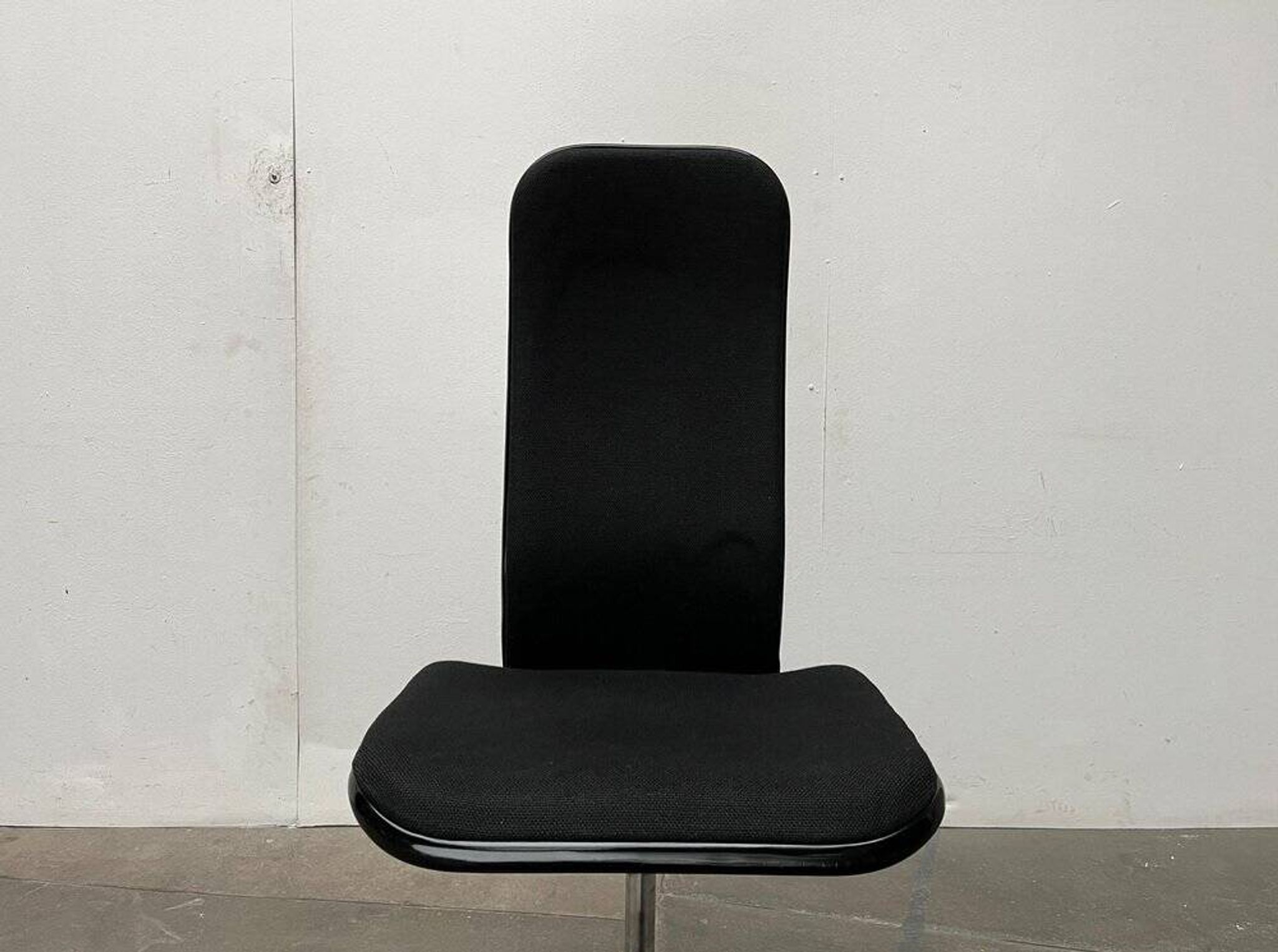 Vintage swivel office chair Supporto Series by Frederick Scott for Hille, 1970s