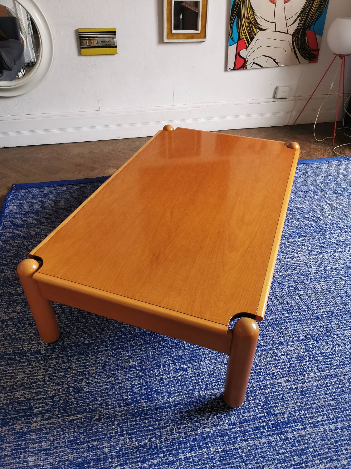 XL coffee table