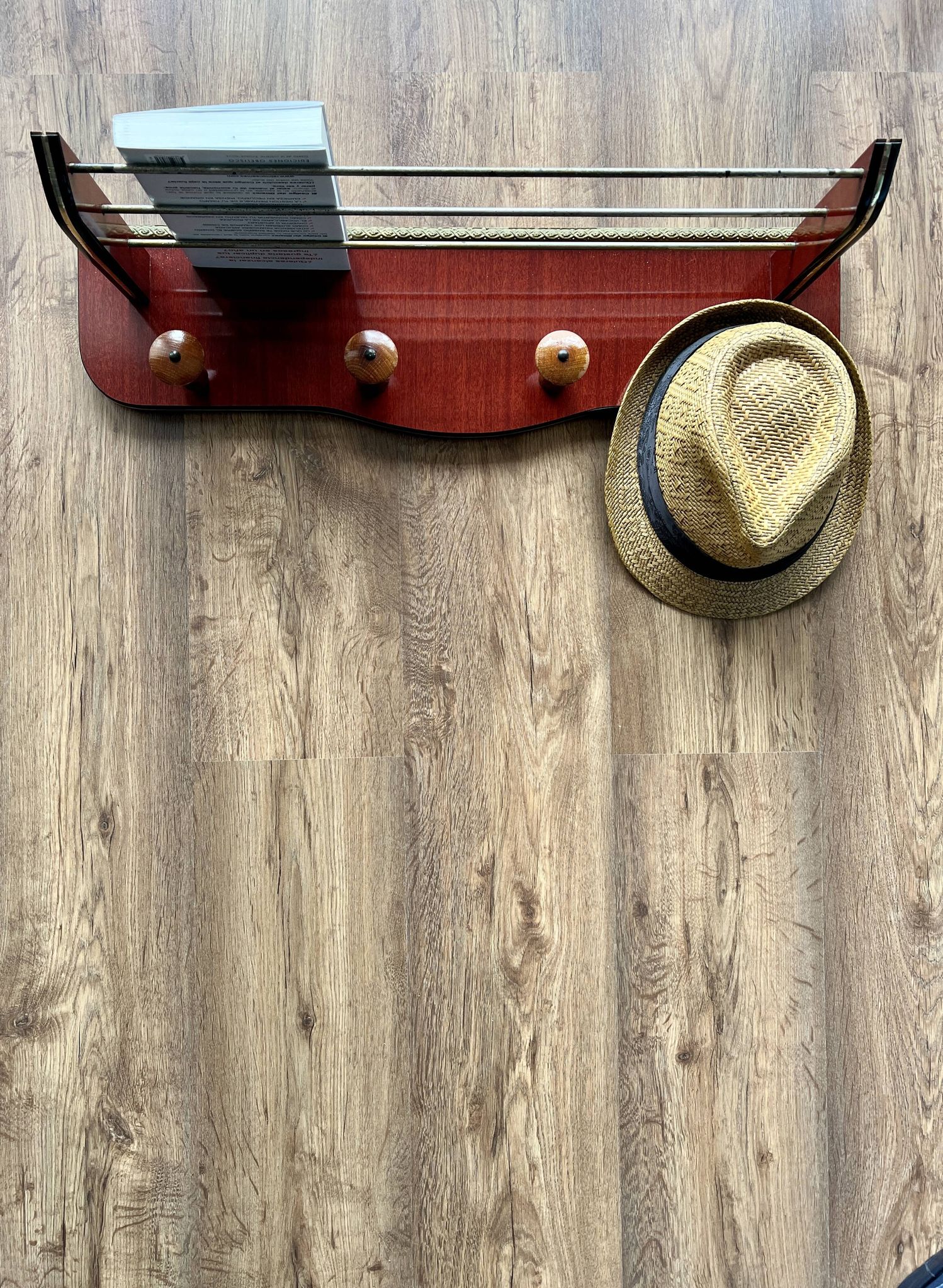 Coat rack vintage with repisa 60s-70s