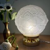 Vintage art deco globe table lamp in frosted glass