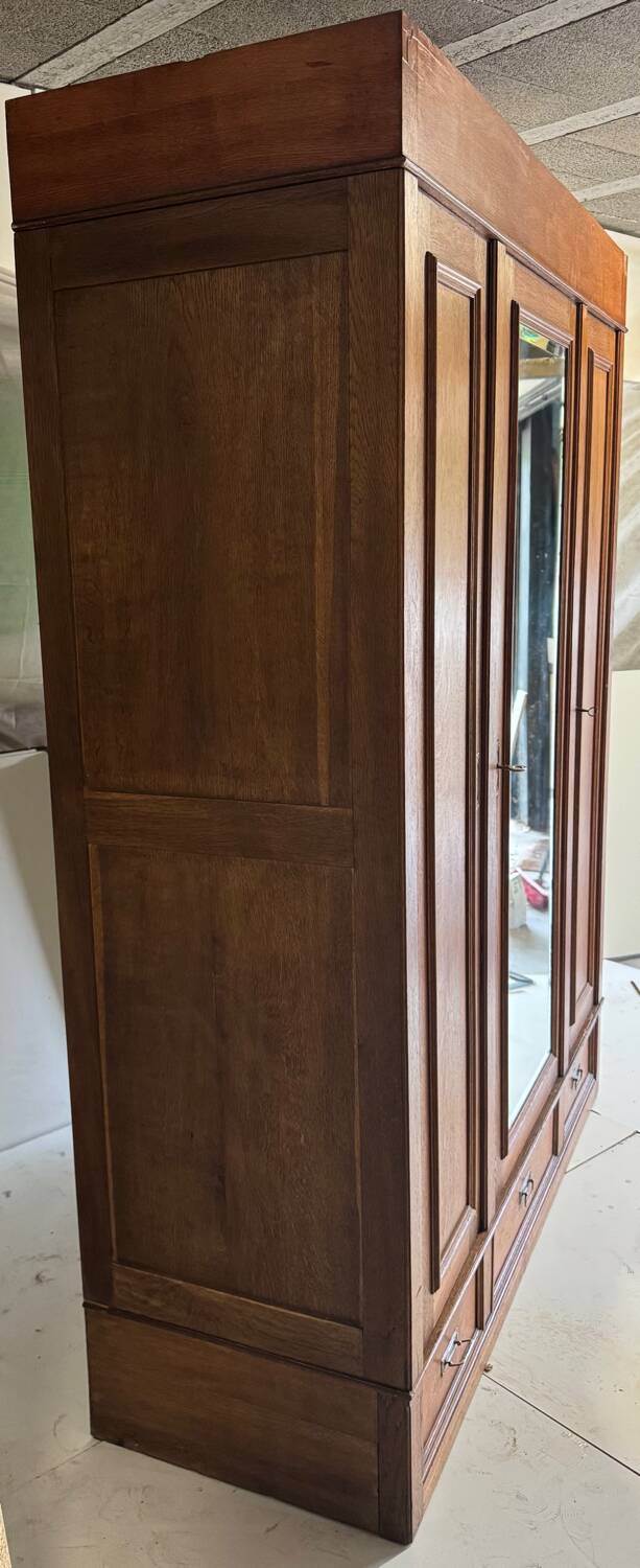 Armoire parisienne de 1925