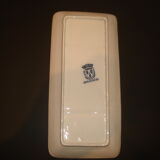 Tiled toiletries, vintage 19°