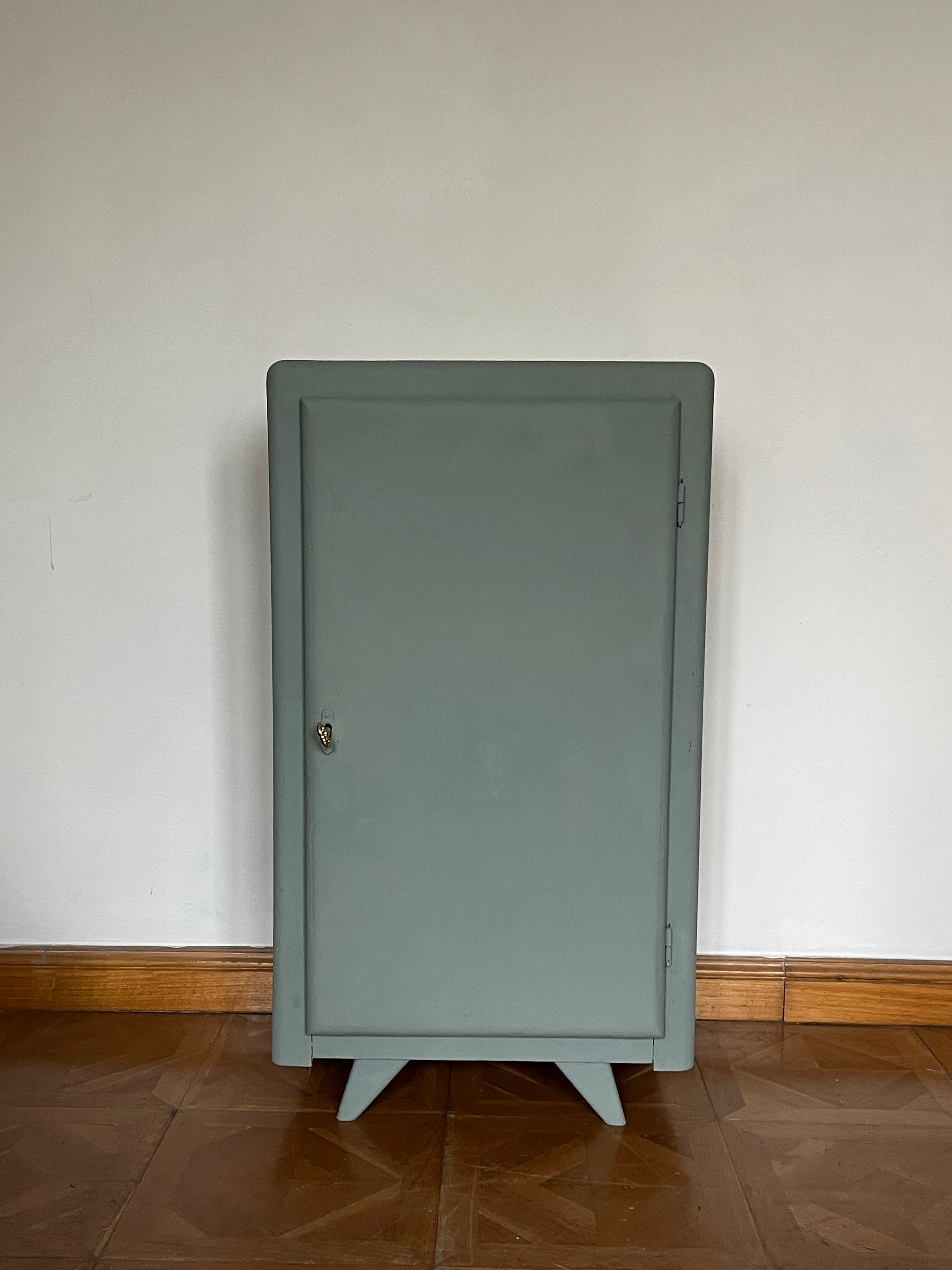 Sideboard feet compass green gray