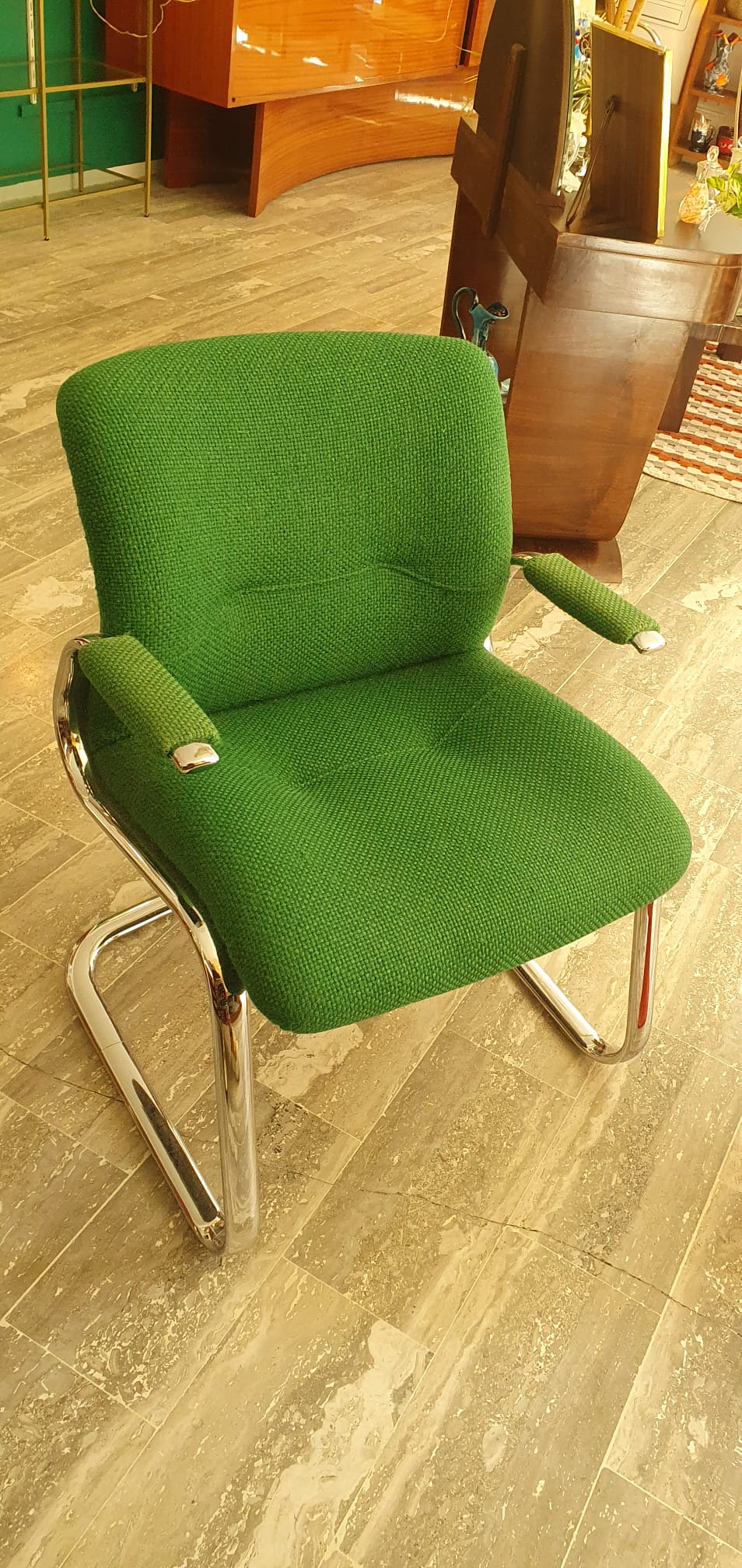 Strafor armchair