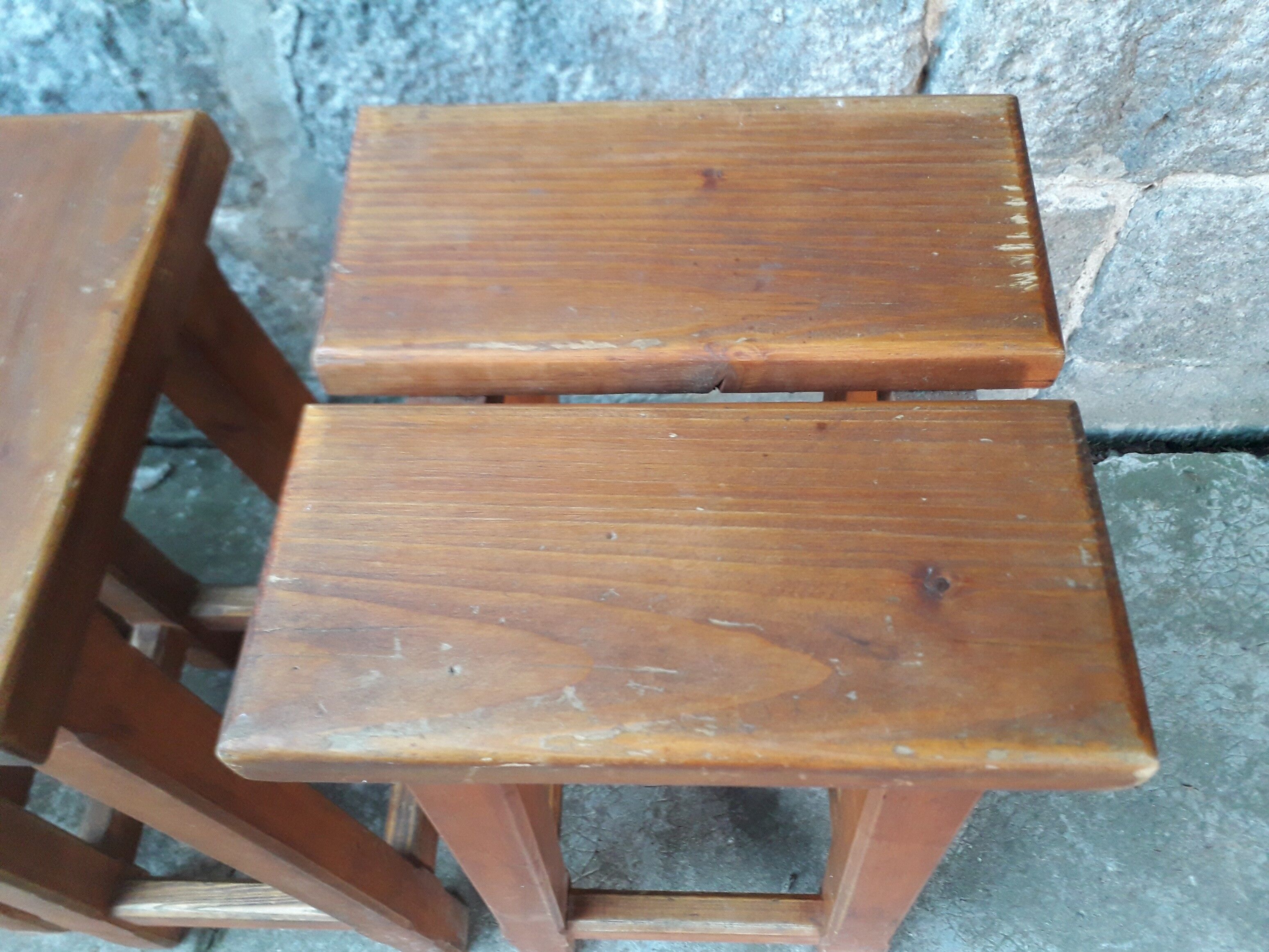 4 pine mountain style stools
