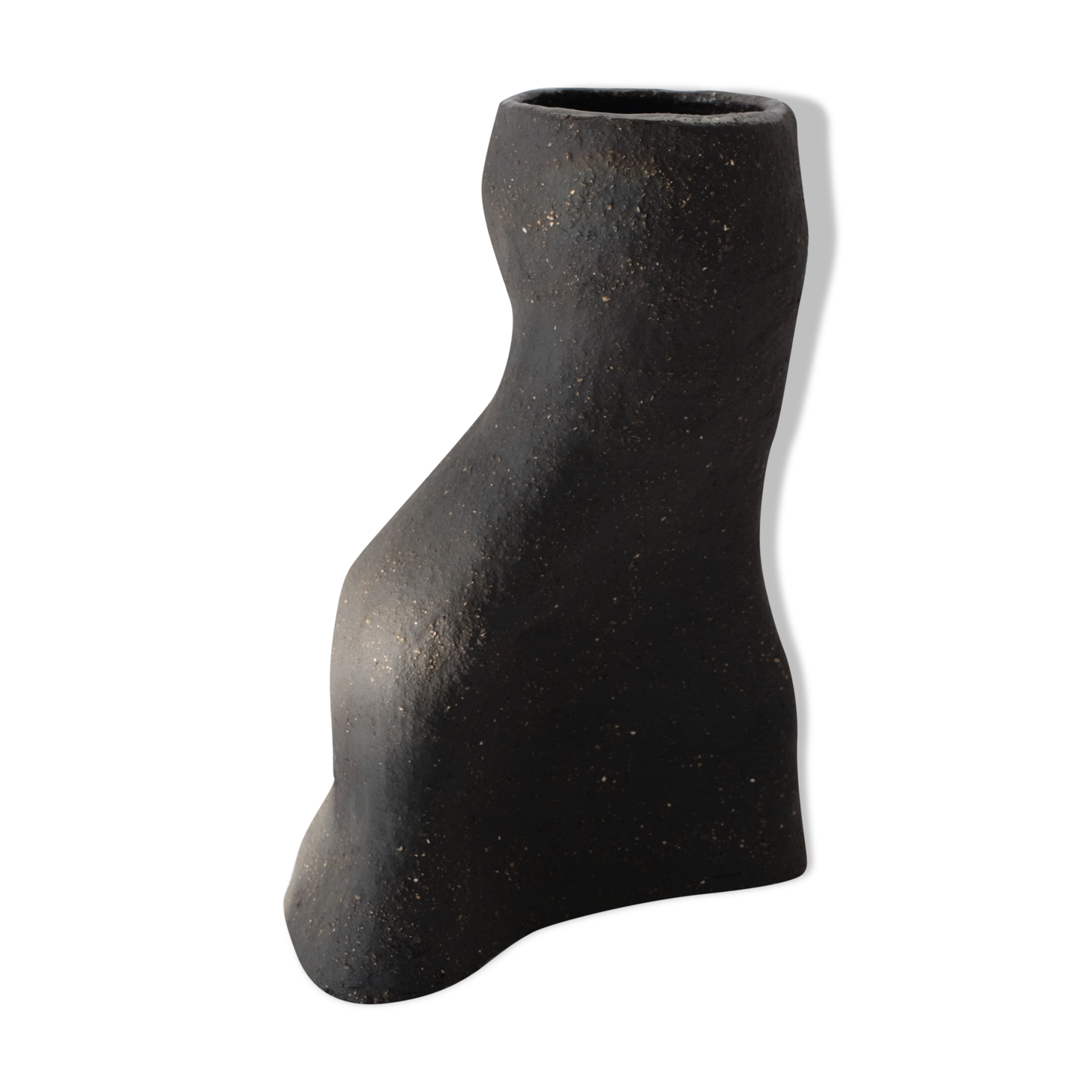 Meander Granite Vase - Sophie Parachey