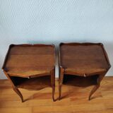 Paire de tables de chevet classique Louis xv