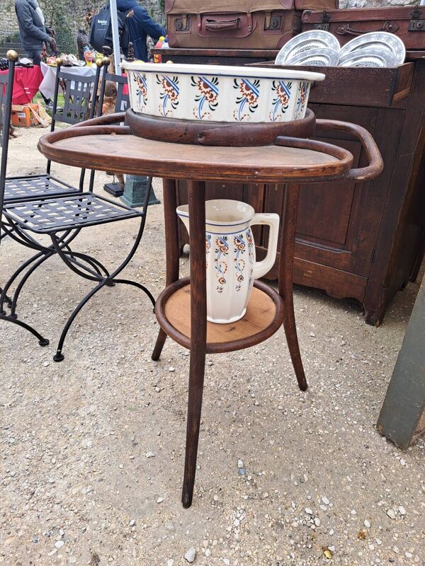 Table de toilette ancienne