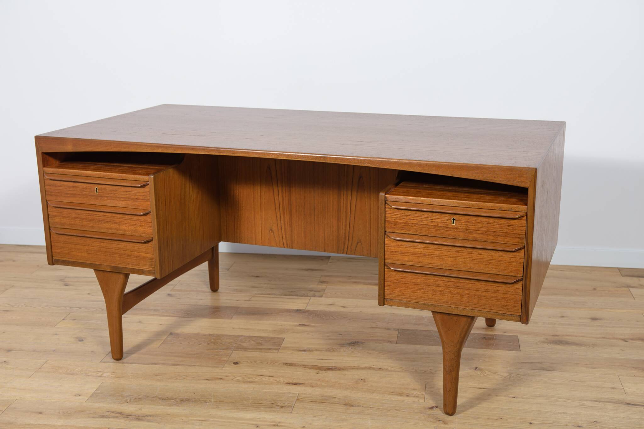 Mid-Century Freestanding teak Desk by Valdemar Mortensen, 1960s