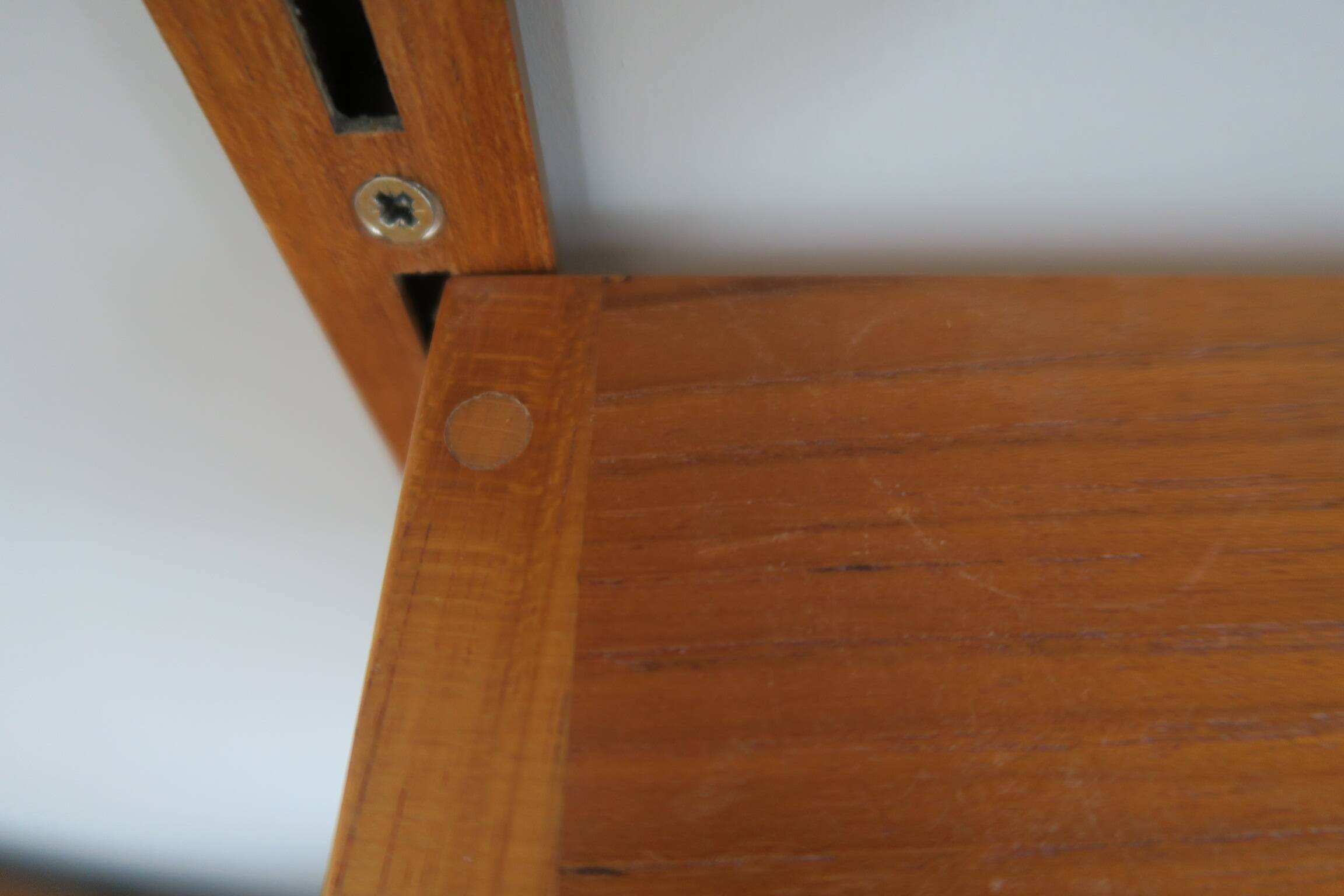 danish wall shelf unit in teak from the 60s by Kai Kristiansen