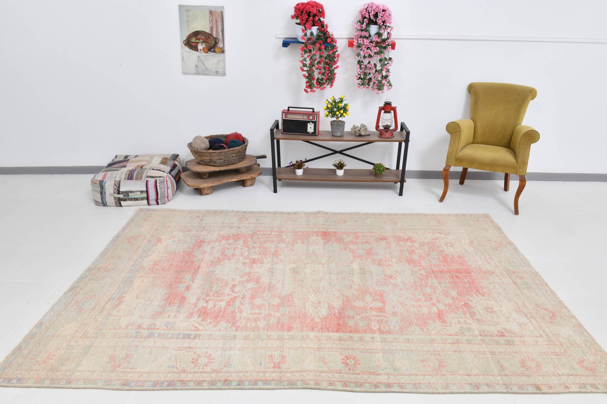 6x9 Pale Red & Beige Vintage Rug