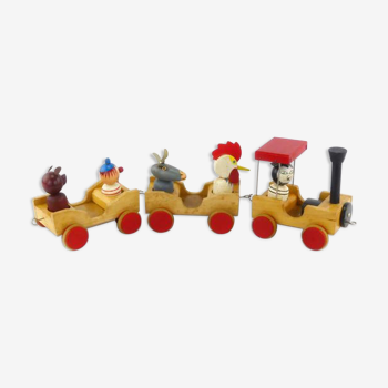 Wooden train with figurines - 50s