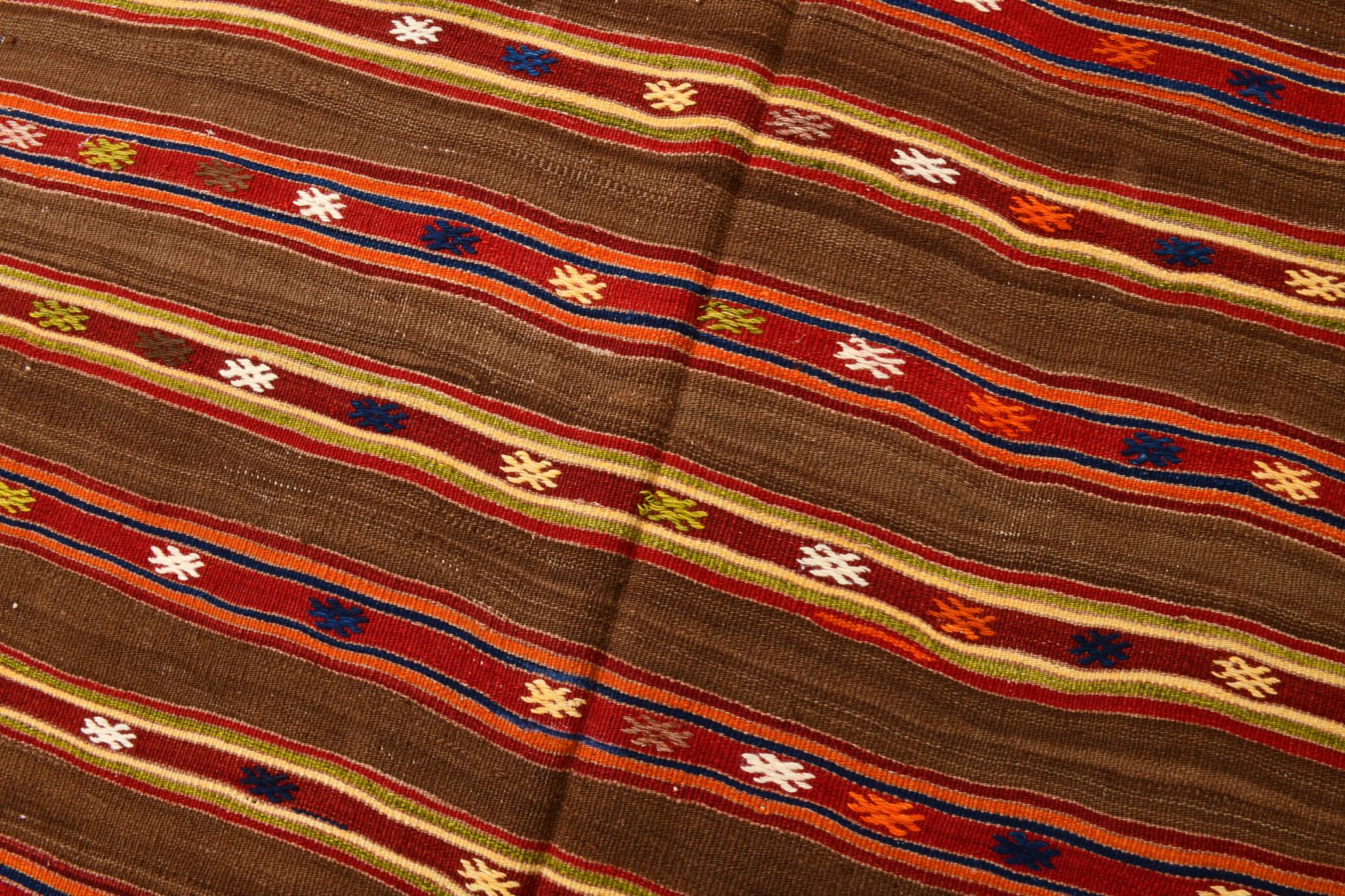 5x7 Soft Brown & Red Mid Century Moderin Turkish Kilim Rug, 153x220