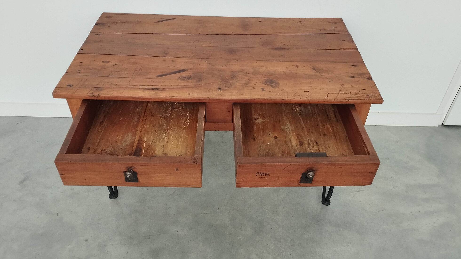 Paulette coffee table