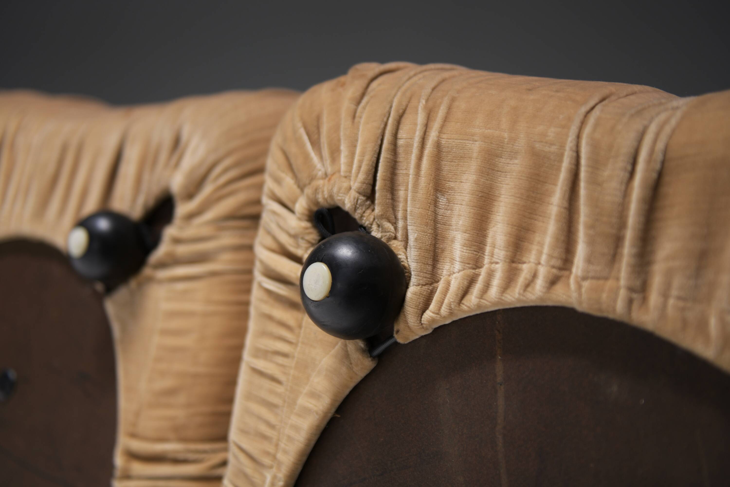 Vintage Camaleonda set & 3 Gli Scacchi tables by Mario Bellini for C & B Italia