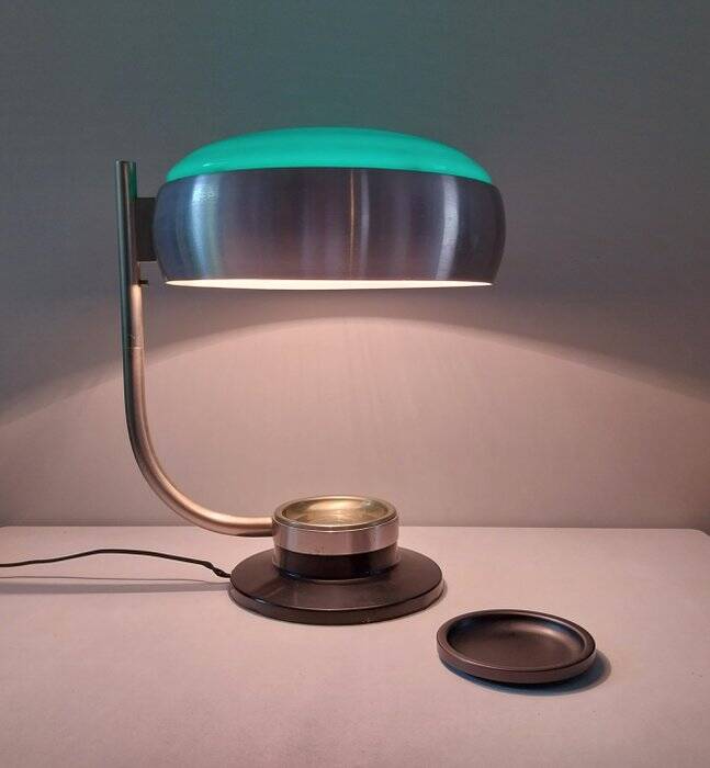 Lampe de table Oscar Torlasco pour Lumi Milano - art. 729