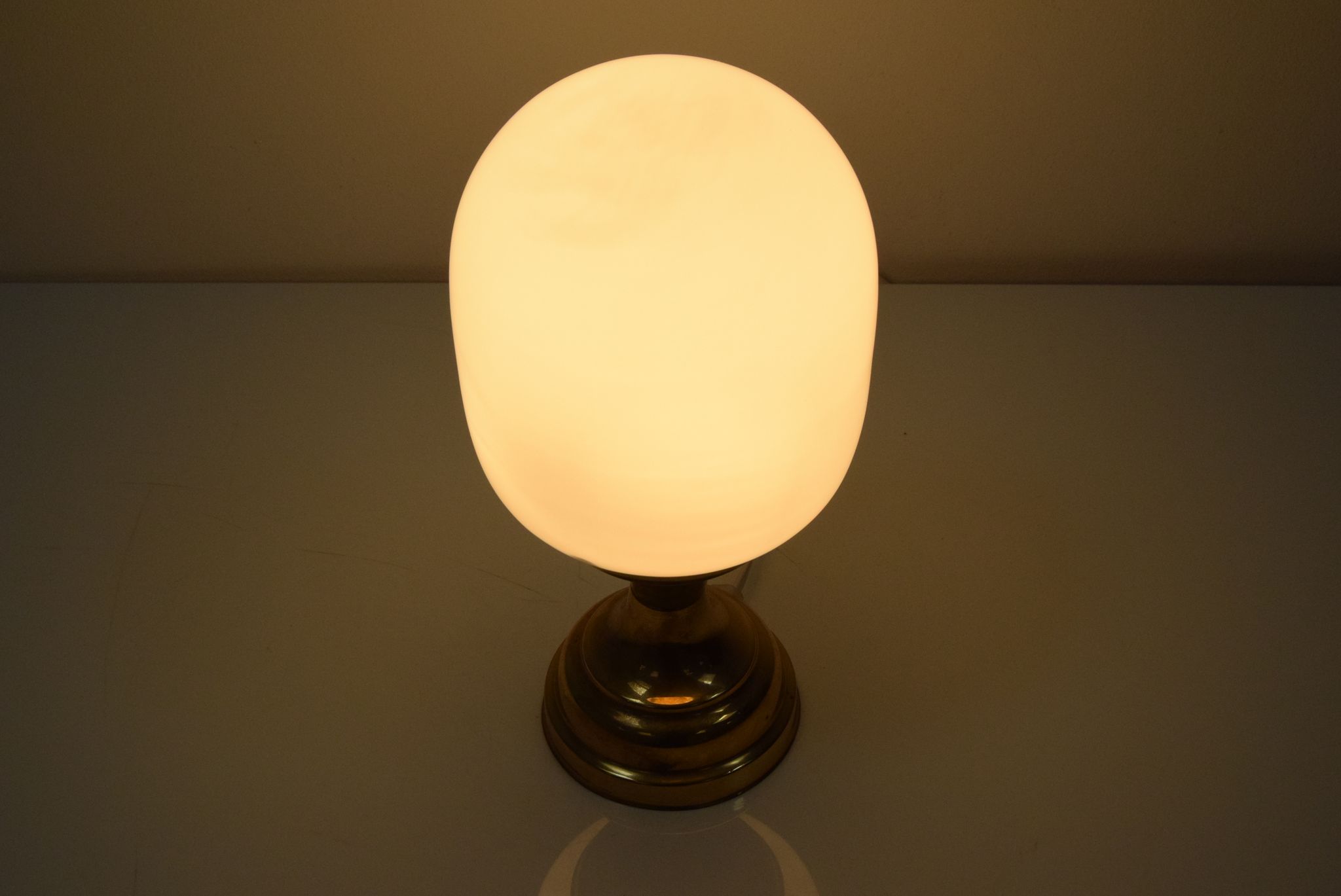 Lampe de table du milieu du siècle années 1970