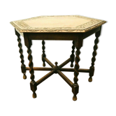 Side table in oak