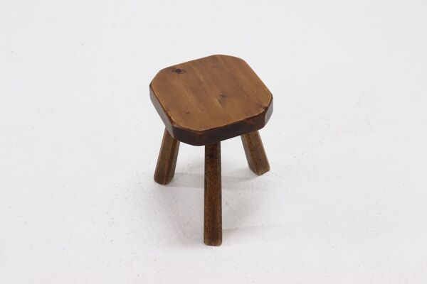 Tabouret artisanal en pin teinté France Années 50