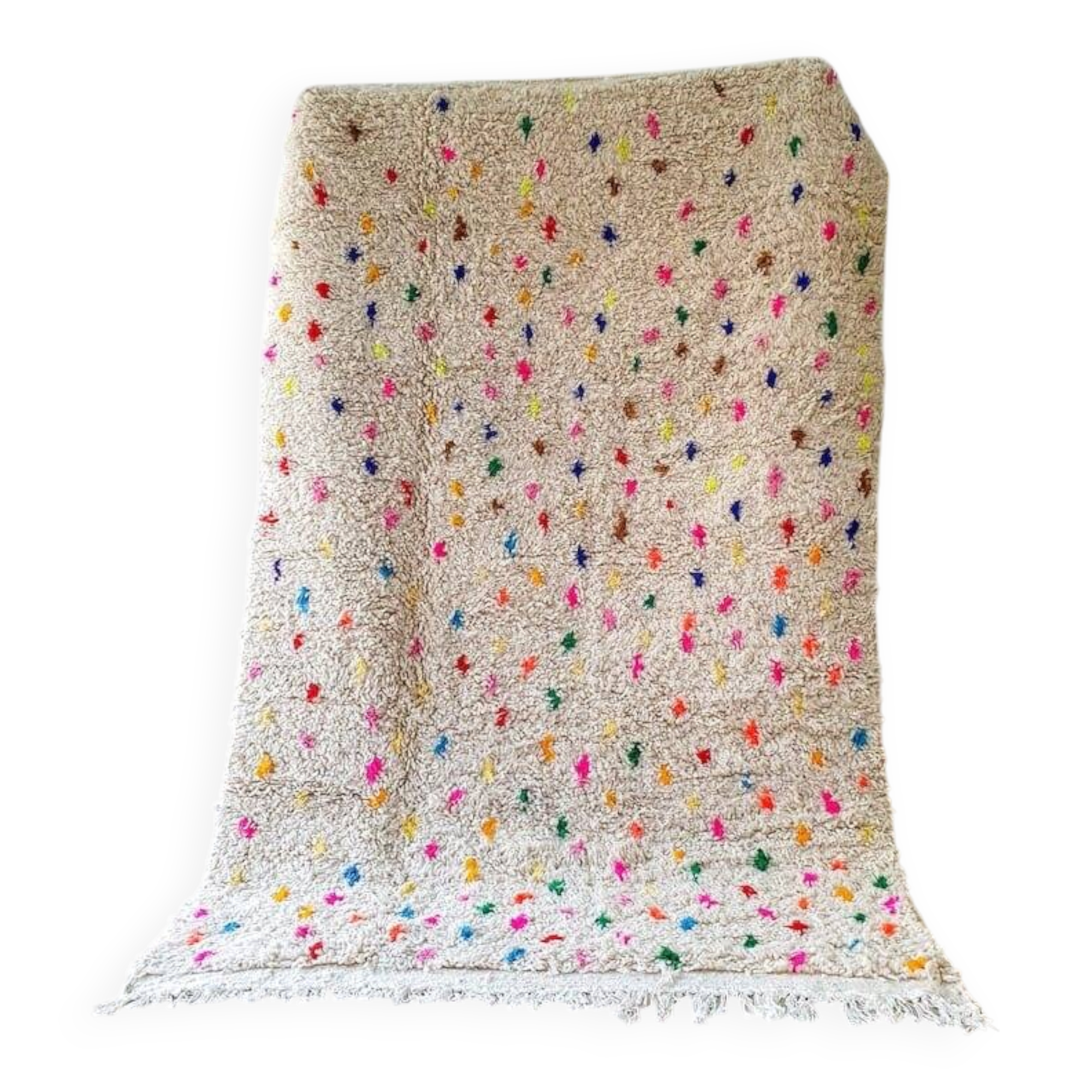 Large Berber rug made of natural wool, traditionally handwoven, 2/3 m.