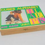 Vintage alphabet cubes game