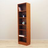 Danish teak bookcase by Hundevad, 1970s