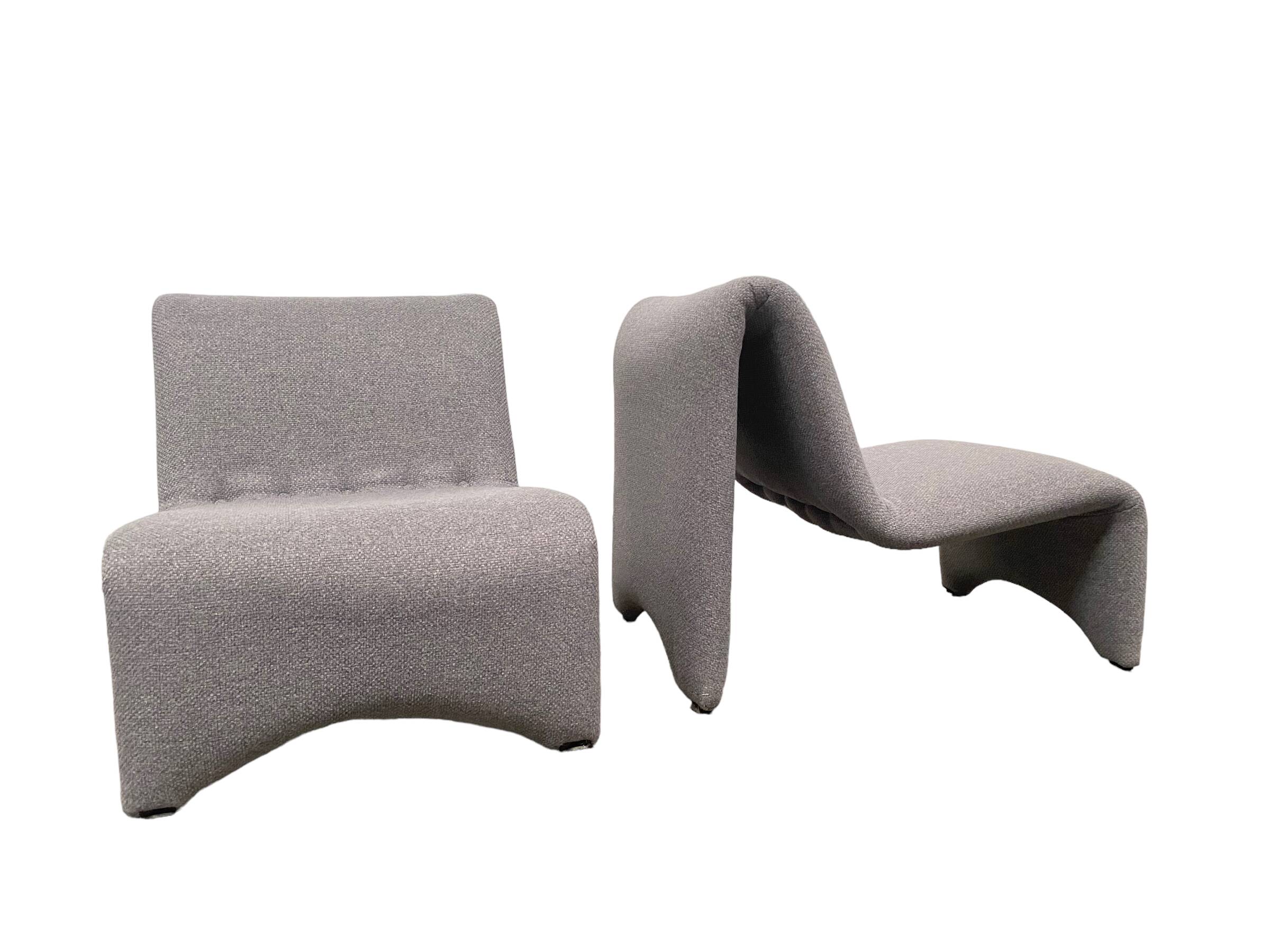 Set of 2 lounge chairs, 1970s