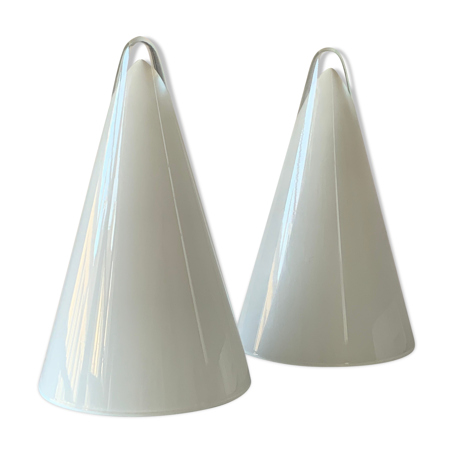 Sce & Habitat - Pair of lamps "Teepee" White vintage glass 1980s memphis