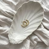 Ravier petit plat coquillage en porcelaine ancienne