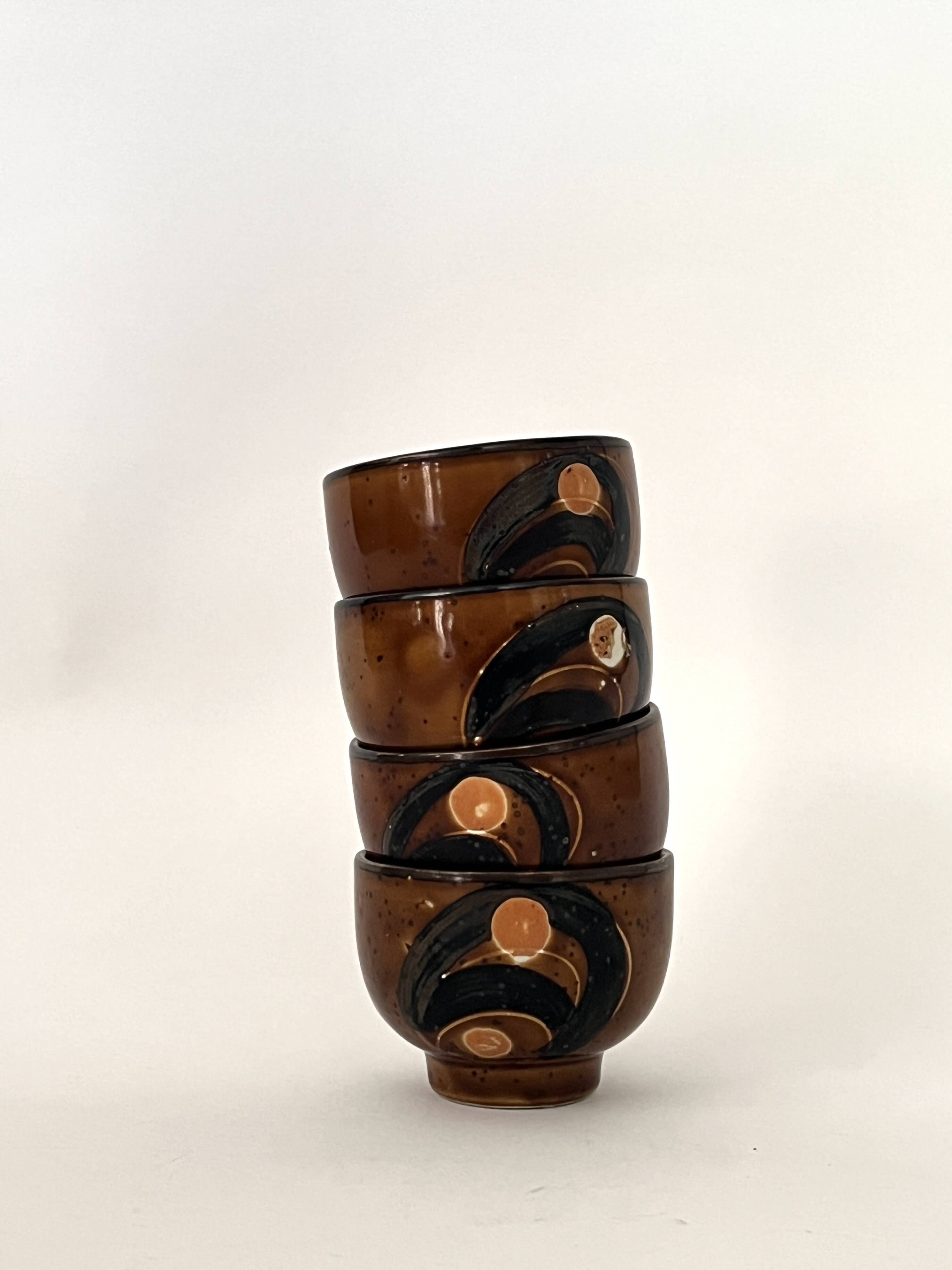 Set of 4 ceramic cups, Japanese pottery, circa 1960/70