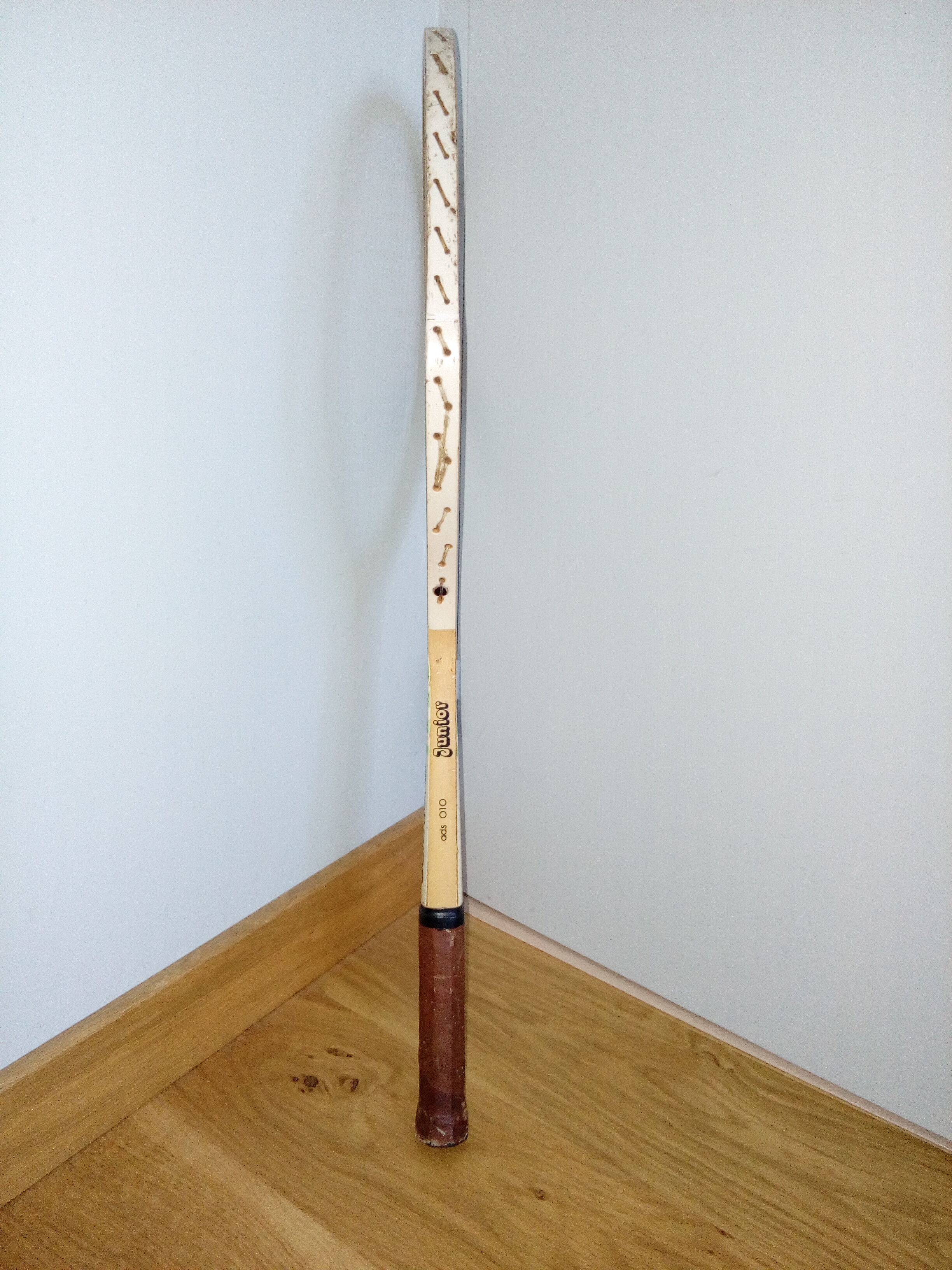 Raquette de tennis vintage Adidas en bois