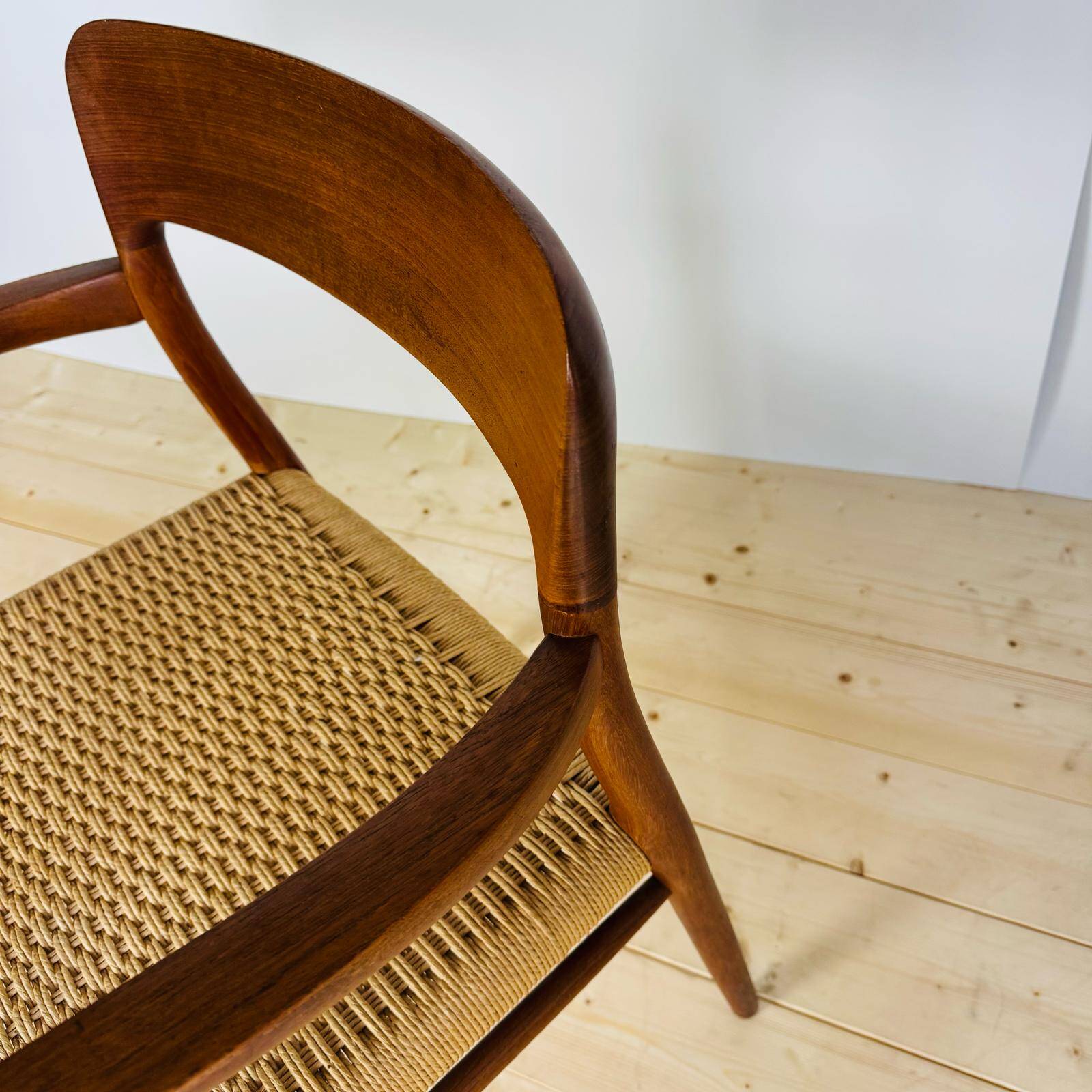 Chaise modèle 56, Niels O. Møller pour J.L. Møllers Møbelfabrik, Danemark années 1950