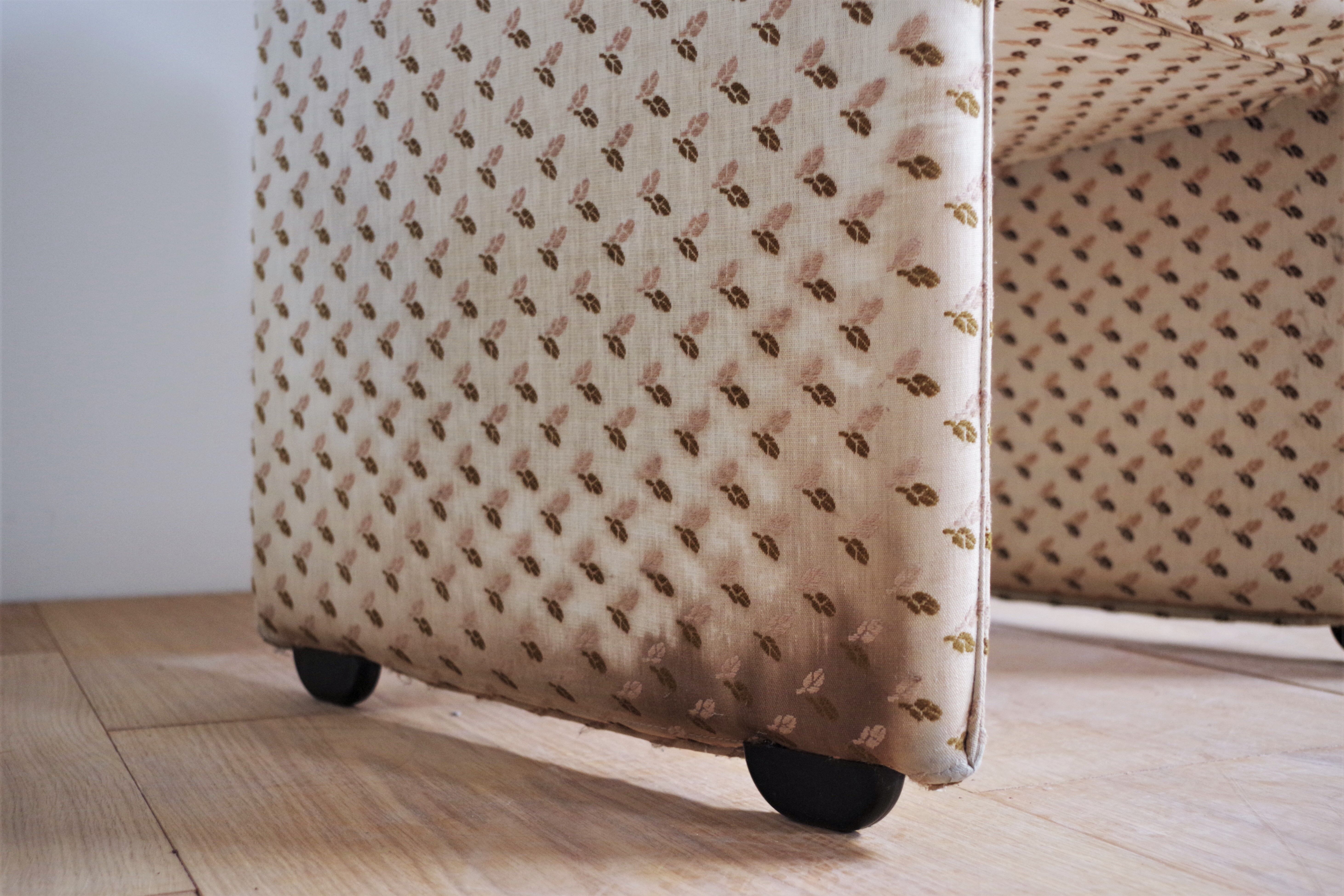 Armchairs and coffee table