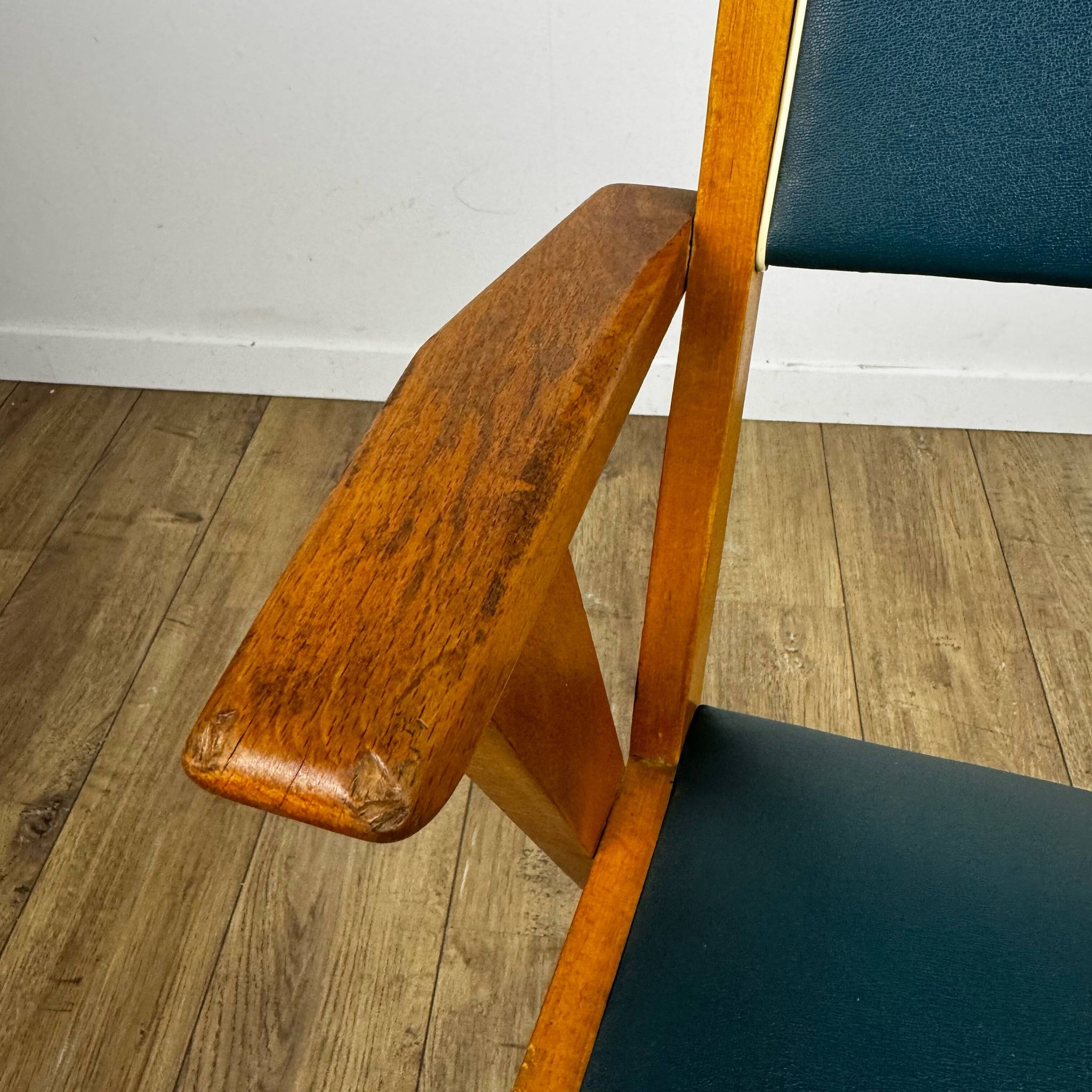Pair of Scandinavian bridge armchairs in wood and vinyl from the 1950s.