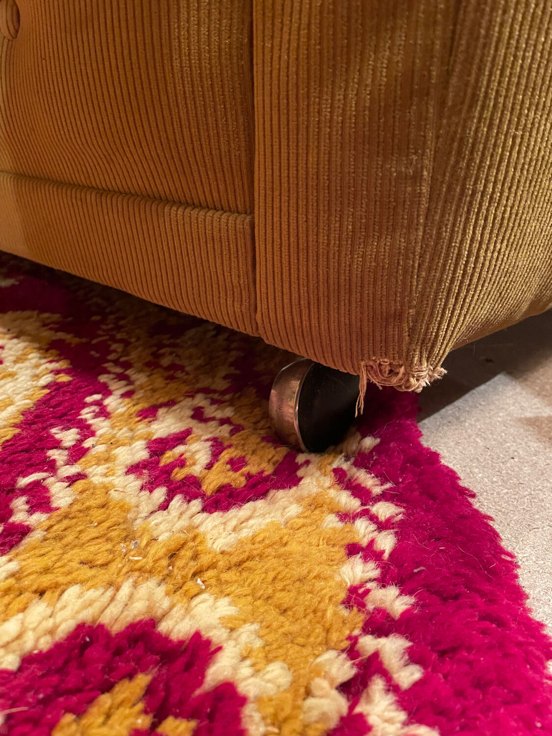 Vintage design velvet armchair 60/70