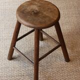Tabouret ancien en chêne