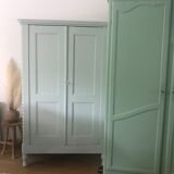 Armoire parisienne vert d’eau