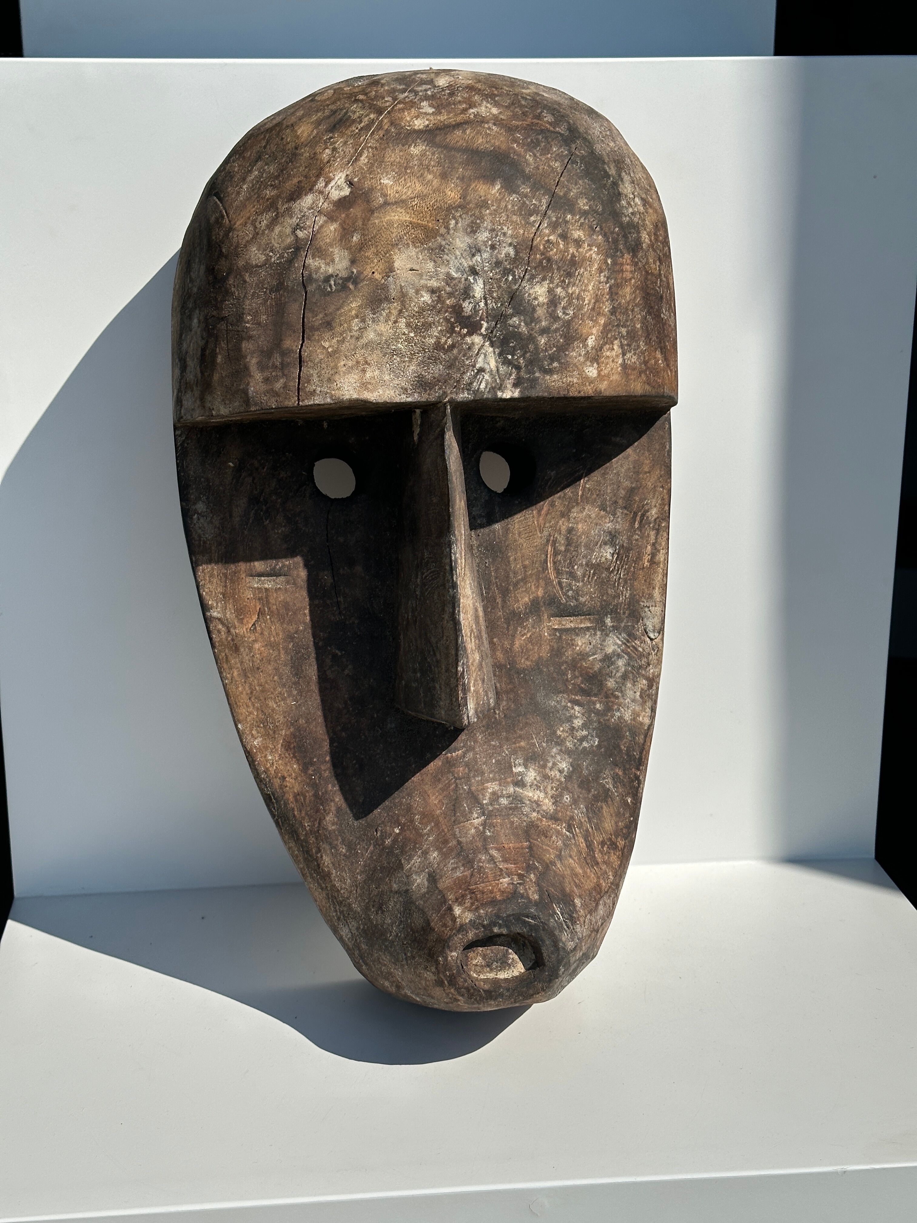Large Timor mask in patinated wood H:50cm (1)
