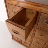 Classeur vintage avec tiroirs