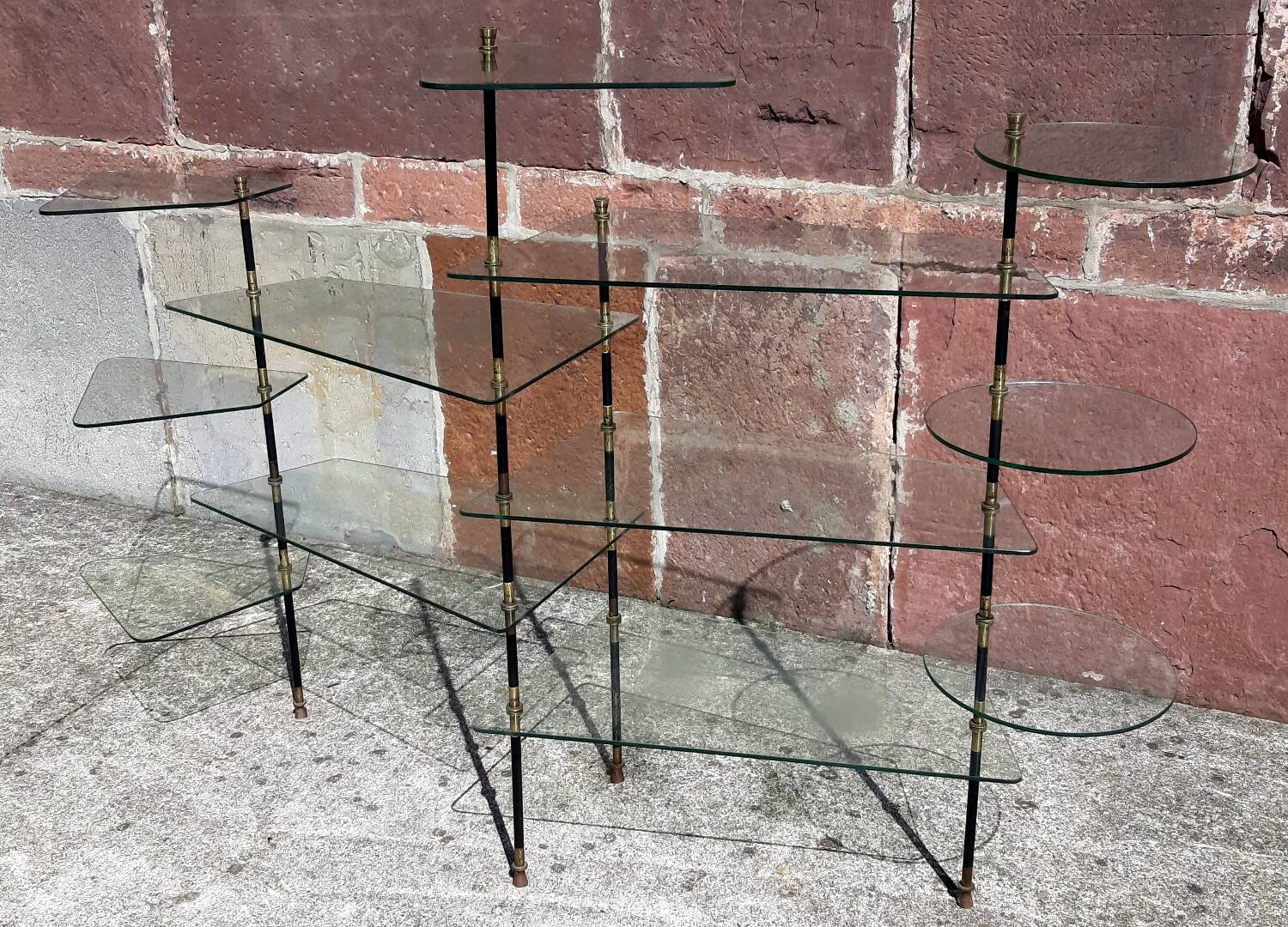 Glass display case (or counter). (1950s/60s)