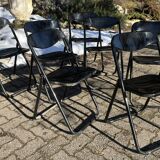 Folding community chair
