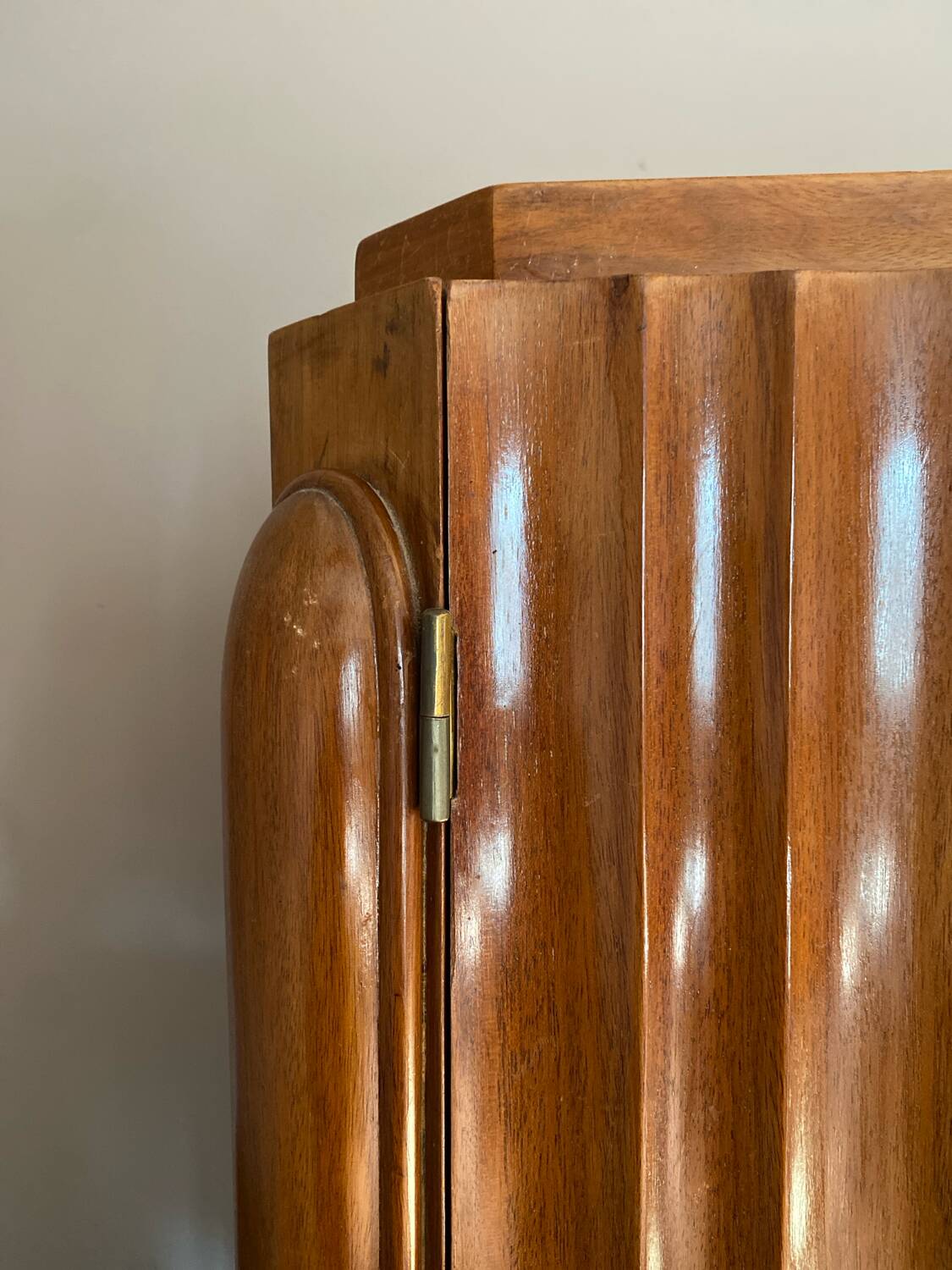 Art Deco 3-door wardrobe