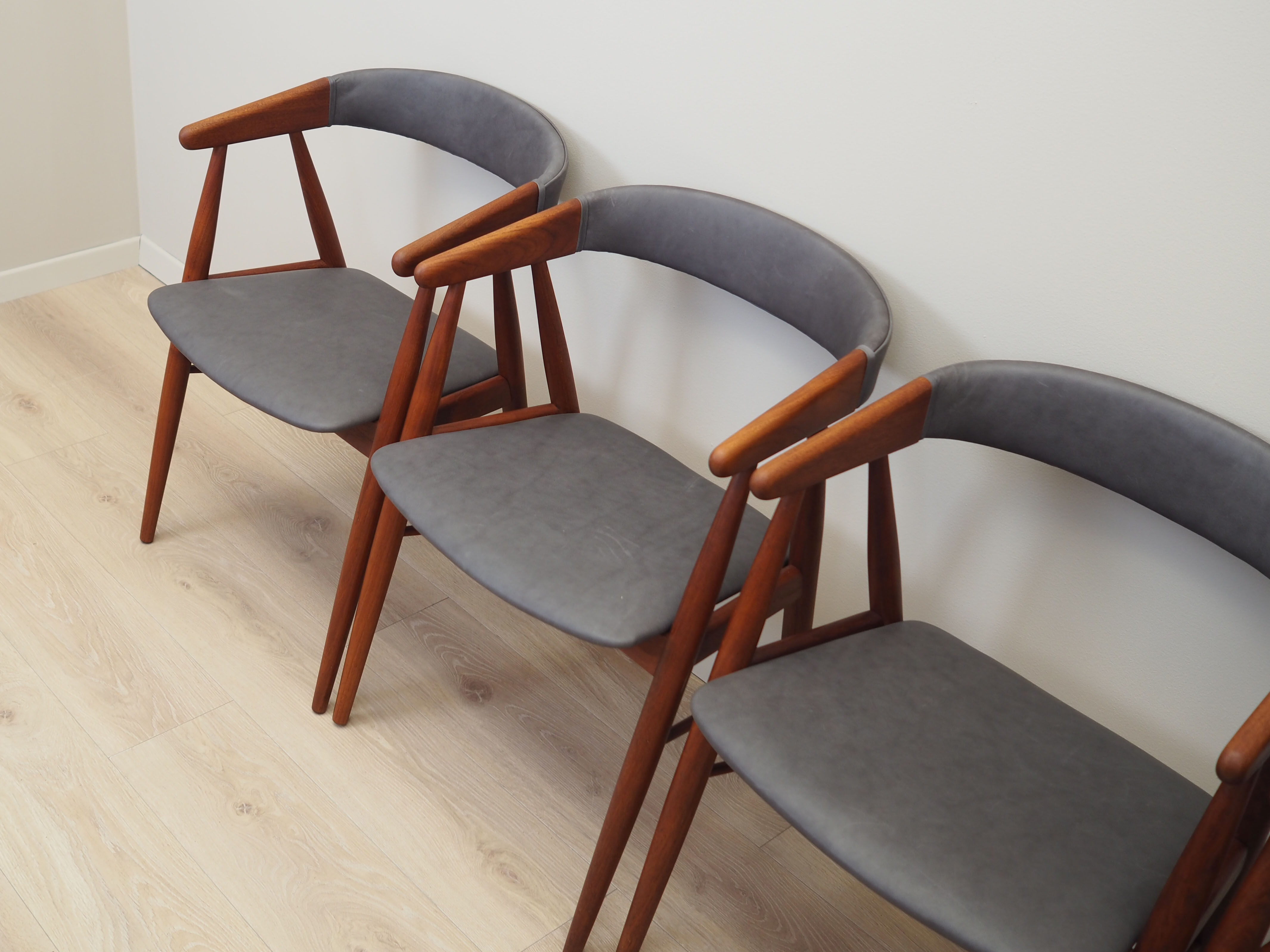 Set of four teak chairs, Danish design, 1960s, designer: Ejner Larsen & Aksel Bender Madsen