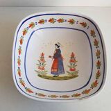 Plat creux signé Henriot Quimper