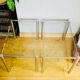 Tablettes d’appoints années 1970 en métal chromé plateaux verres