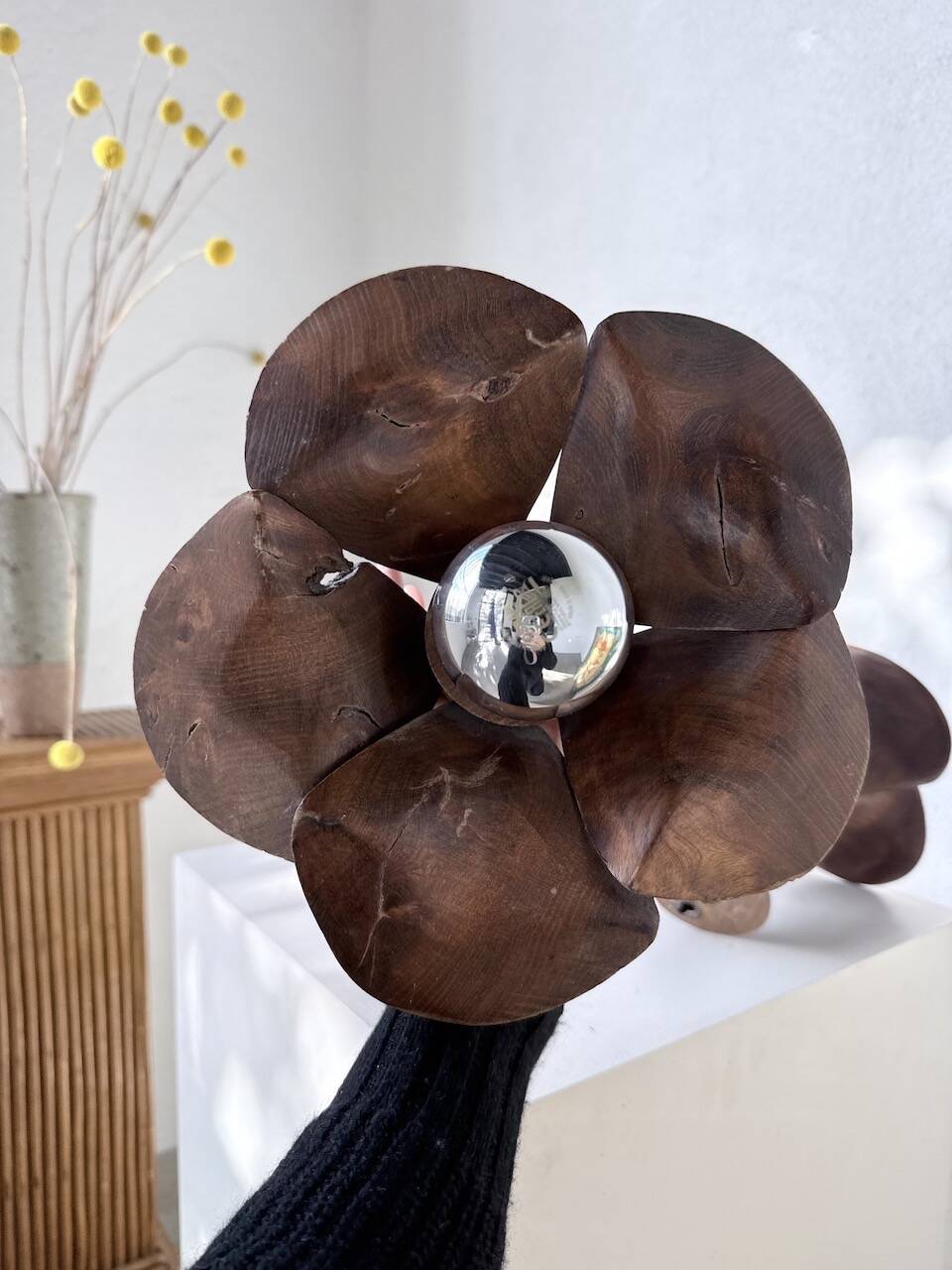 Pair of wooden flower wall lights from the 1970s.