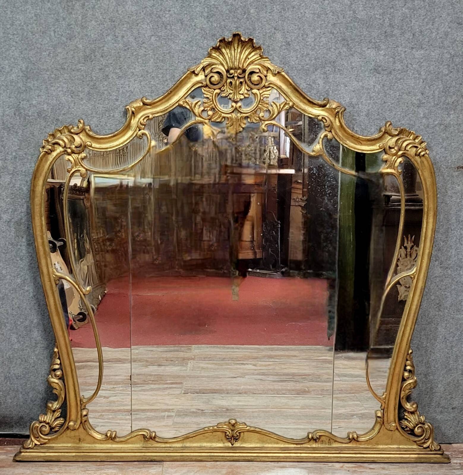 Large Venetian gilt mirror in the Louis XV style