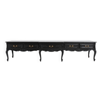 Buffet bas noir de style Louis XV, XXe siècle, France